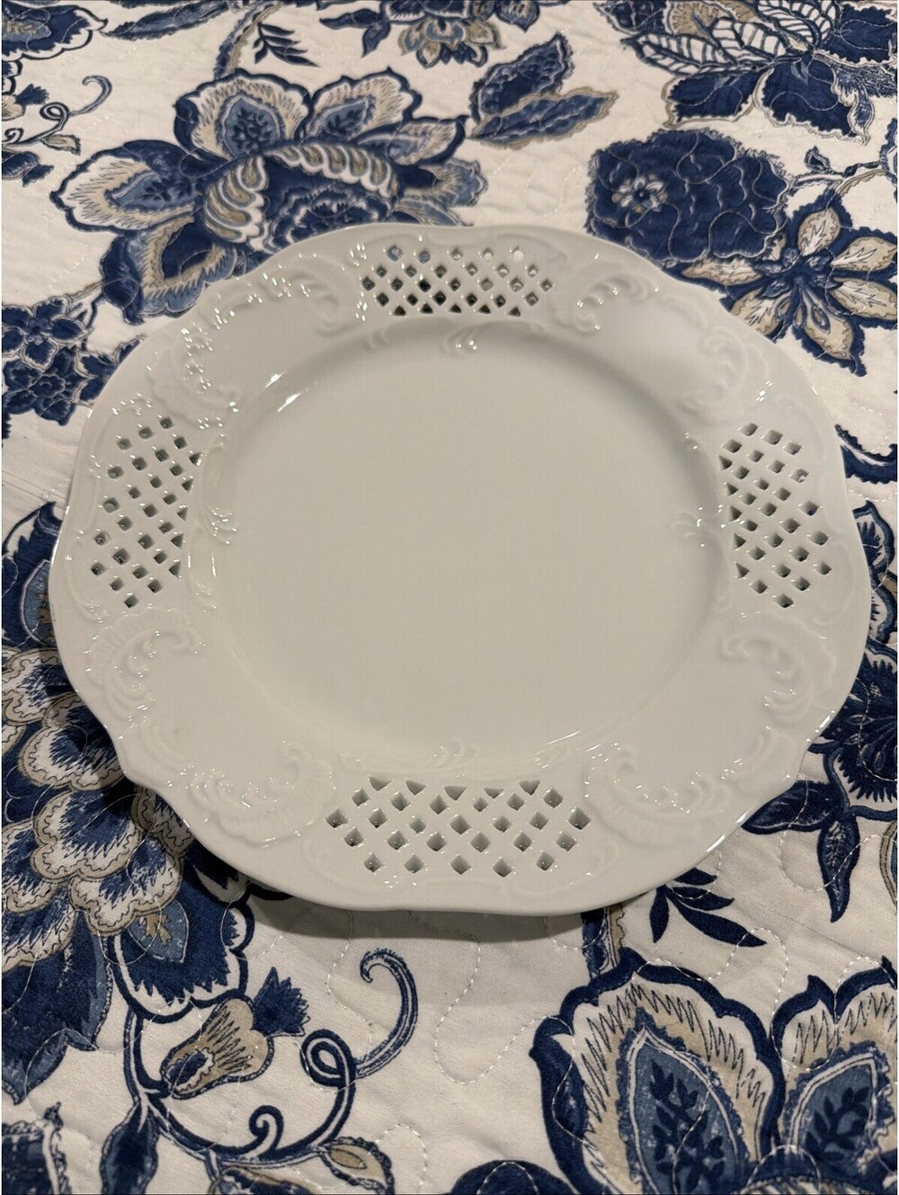 Vintage White Porcelain Decorative Plate With Scalloped Edges